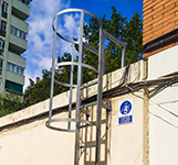 escaleras verticales de gato
