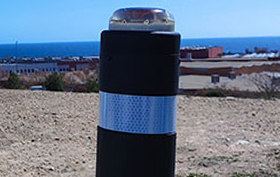 pilona semiflexible luminosa a blen solar